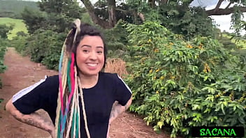 Pulamos A Cerca Pra Foder Na Plantação De Café!