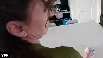 Eatingout Stepmom In The Kitchen