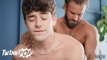 Twinkpop - Joey Mills Rides Bruce Jones_ Big Dick, Then Gets His Creamy Load All Over His Cock