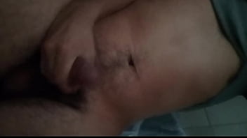 Me Corro En Baño Público