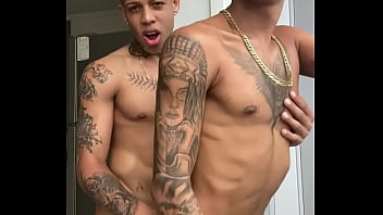 Troca Troca Com Pauzudo - Free