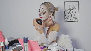 Harley Quinn Makeup Tutorial By Miss Daisy Diamond For Halloween