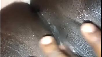 Horny Girl From Jamaica - Pussy, Fingering - Femdom - 2025 - Incredible - Session - Video 240580