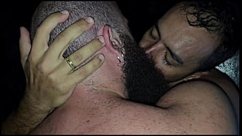 Personal Trainner Foi Seduzido Por Seus Amigos E Levado Ao Porão Do Sexo, Suor, E Muito Tesão Até Gozarem Deliciosamente - Full Sheer.com