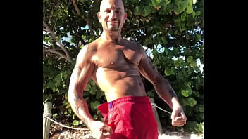 Maxxx Loadz - Pornstar, Tan, Beach, Fit, Body, Bro, Flexing, Lifeguard - Pornstar - 2025 - Intense - Performance - Video 218537
