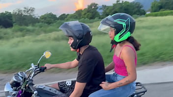 Mi Timida Hermanastra Esta Celosa De Mi Nueva Novia Y Me Hace Una Mamada Cuando Estoy En Videollamada Con Ella. - anal, latina, interracial, skinny, homemade, cum-on-ass, beauty, big-tits, big-cock, step-mom, step- - Video 224020