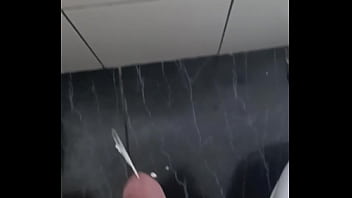 Gozada No Banheiro - masturbation, gostosa - Video 216421