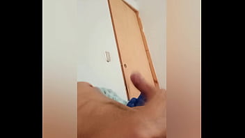 Se Hace Un Solito En Sus 40 Cm Hasta Eyacular