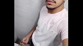 Alguém Pra Dar Uma Ajudinha? ??