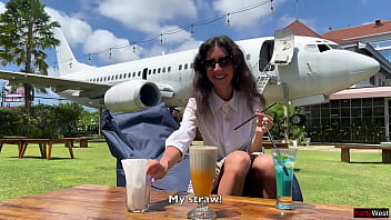 I Asked A Stranger To Take A Photo Of Me On The Beach And He Fucked Me In Hotel And Came On My Face - Cumwalk