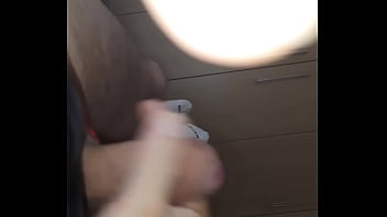 Batendo Uma Punheta Pra Mim Mesmo