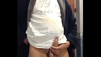 Moviendo El Pene - cock, ass, mature, solo, gay - Video 228857