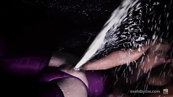 Llenandome El Culo De Litros De Leche