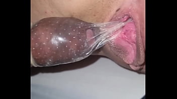 Esposa Compartida Con Desconocido, Al Pendejo No Se Le Paró La Verga De Los Nervios. Esposo Deja Follar A Su Esposa Con Un Desconocido De Regalo De Aniversario.