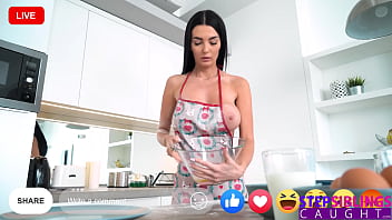 Naughty Simon Kitty Loves 2 Things: Blueberry Muffins _ Her Stepbrothers Morning Wood -s26:e8