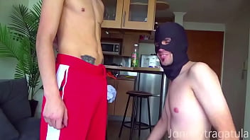 El Chileno Que Me Follo La Boca, Parte 1 De 3