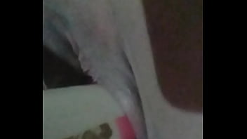 Enfiando Consolo De 20 Cm Na Minha Bucetinha