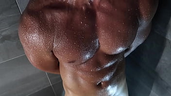 Muscle Servant Flexing Intensely And Showing Off His Masculinity At Your Commands