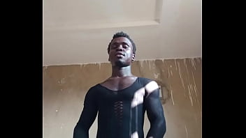 Kwameoppong65 - Heating The Day With A Little Dance