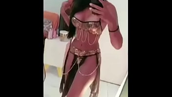 Madrasta Bunduda Chupa O Pau Do Enteado Achando Que Ele é Seu Marido