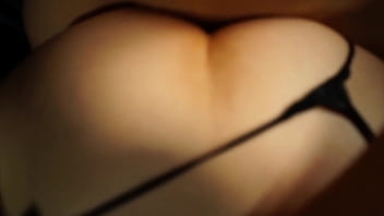 Que Rico Culo El De Mi Roomie Montando Verga.
