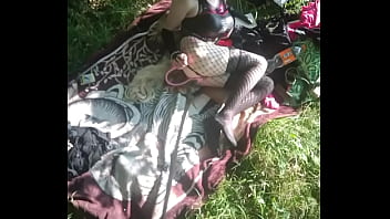 Roza Se Prcá Do Zadku.