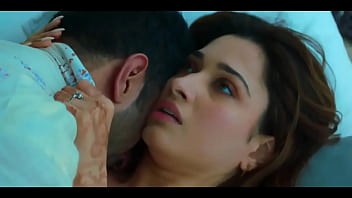 Famous Bollywood And South Actress Tamanah Bhatia Sex Scenes