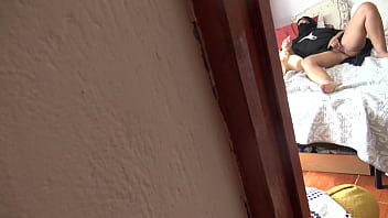 A Real Voyeur Boy Gets Horny When He Sees His Muslim Stepmother Fucking !!!