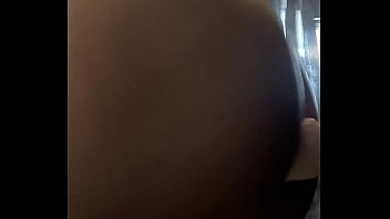 Femboy Annna Con Juguete