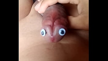 Masturbo A Mi Pene Con Ojos Lleno De Semen