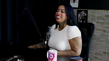 Explicou A Diferença Entre Garota De Programa E Criadora De Conteúdo, Foi Compliado Se Expor Na Internet, Enganou O Ex, E O Fetiche... - Marcelly Mello (sheer/red)