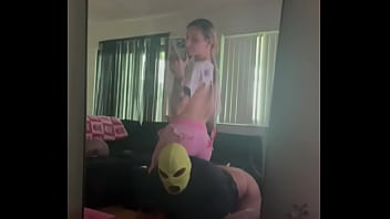 Worshipping Mistress Feet