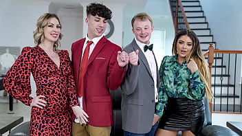 Tricking Eachothers Step Mom Made Them Furious But One Folded First Cuz She Was Curious