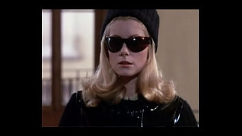 Wicked Catwoman Purring In Lust