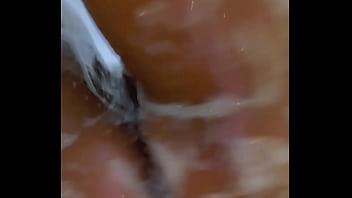 Lanette Timmons Twerking In Shower