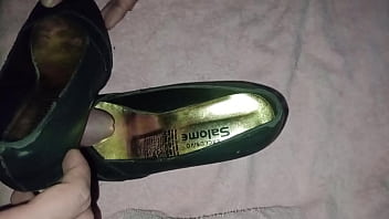 Culeo Rico Tacones Negros Usados.