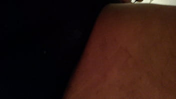 El Hermano Macho Se Siente Vulnerable