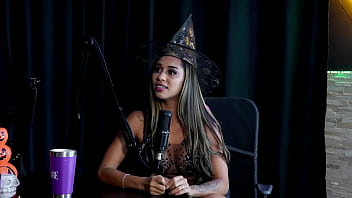 Tamanho Não é Documento, Contou Sobre Sua Vida No Exibisionismo, E Seus Lugares Preferidos Para Transar é... - Casal Fada Prazeres (sheer/red) Halloween