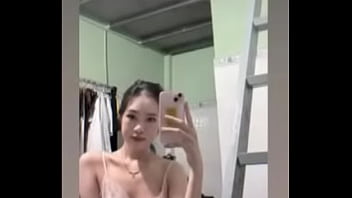 Ngắm nhìn c_ Gái của mình