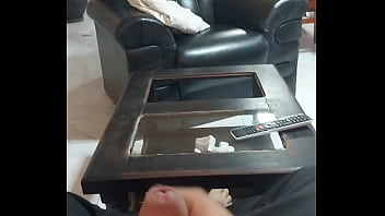 Masturbandome Frente A La Sirvienta