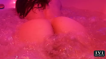 Jacuzzi Weekend Bliss With My Sugar Daddy