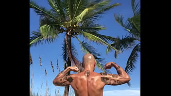 Maxxx Loadz - Pornstar, Tan, Tattoo, Muscles, Back, Flexing, Abs, Lifeguard, Beach-body, Happy-guy - Pornstar - 2025 - Incredible - Performance - Video 179880