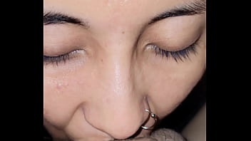 Esposa Me Chupa Los Huevos