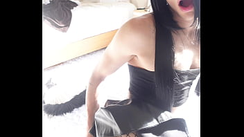 Quinn Tanner Tranny Fucks A Dildo