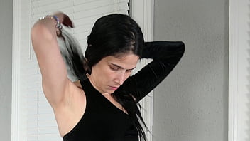 Jazmin Models Horrible Skirt And Awesome Bodysuit