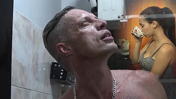 Me Masturbava Pensando Minha Sobrinha-postiça Em Casa