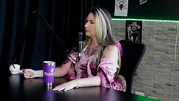 Tinha Medo Do Que Iam Pensar, Sempre Gostou De Gravar, O Namorado Tomou Fama De Corno - Raphaela Savanah (sheer/red) Halloween