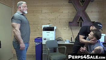 Perps4sale.com - Jaxon Valor _ Keith Foxxx _ Rick Kelson - Perp Keith Foxxx Devours The Muscled Officer And His Hairy Stepdads Huge Dicks