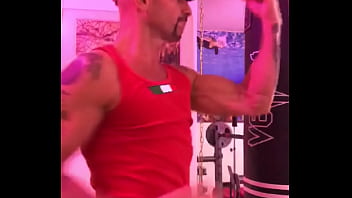 Shadow Boxing Gym Tan Sex Gts