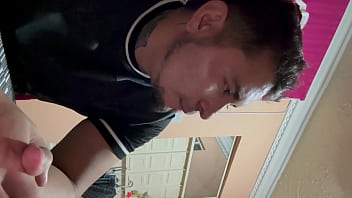 Salgo A Tomar Porque Mi Vieja Me Dijo Que Estaba Embarazada Y Un Señor Me Agarró En Mi Momento Más Pdo